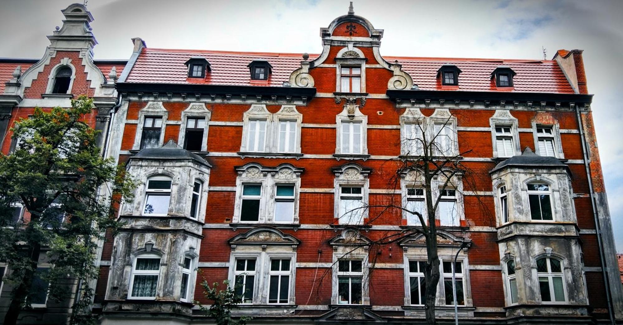Art Mieszkanie Blisko Dworca Pkp Walbrzych Miasto エクステリア 写真